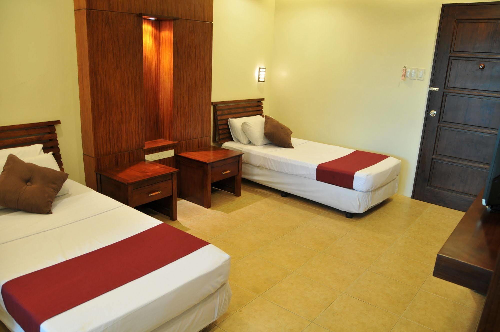 Ong Bun Pension House Iloilo City Buitenkant foto